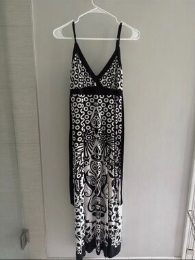 Black & White Printed V-Neck Maxi Dress with Spaghetti Straps